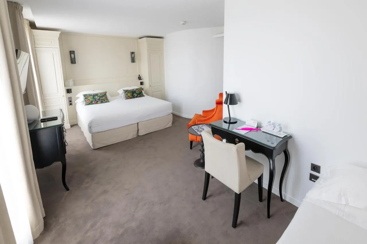 Hotel La Comtesse Paris