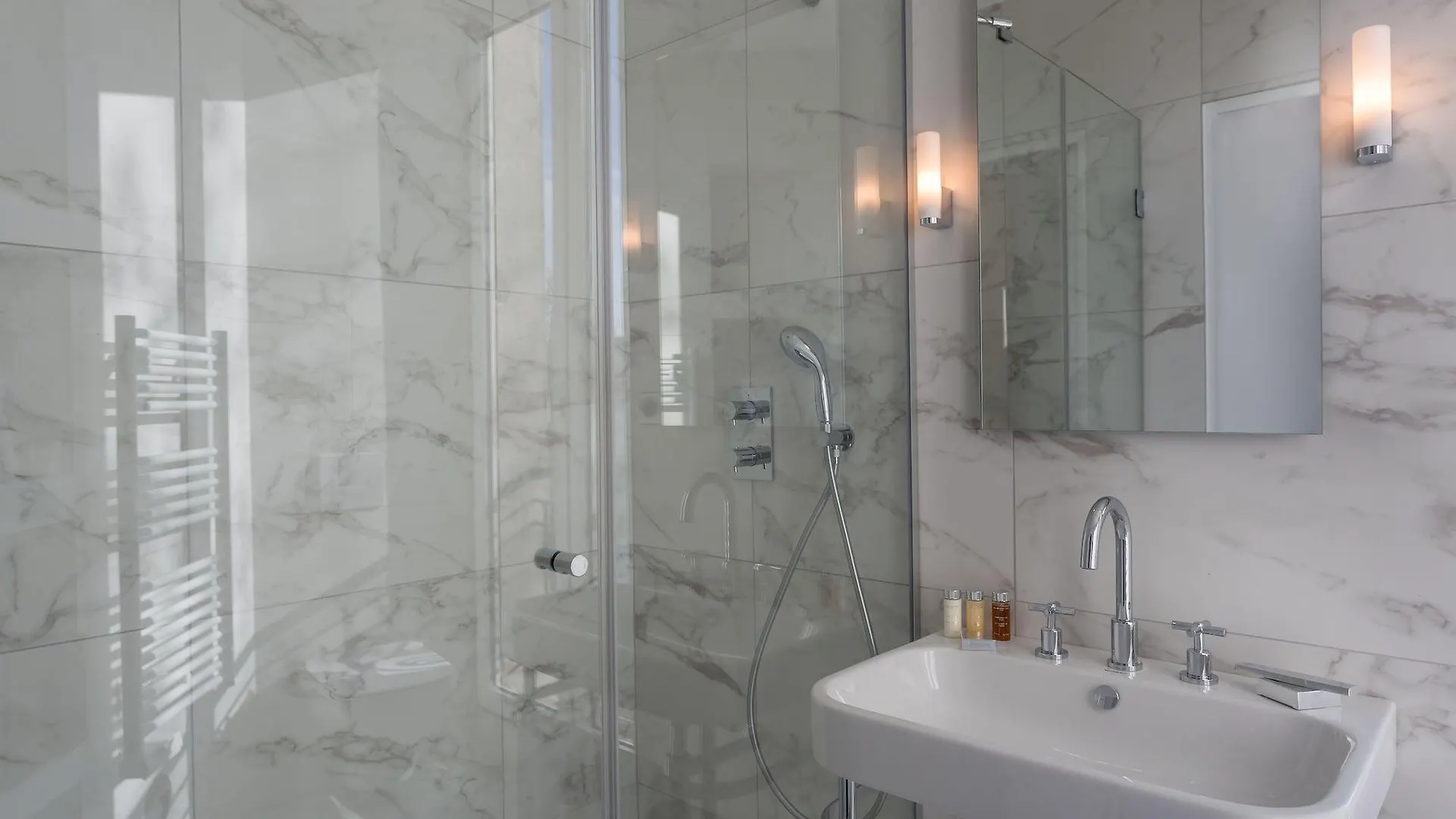 La Comtesse 4* Paris