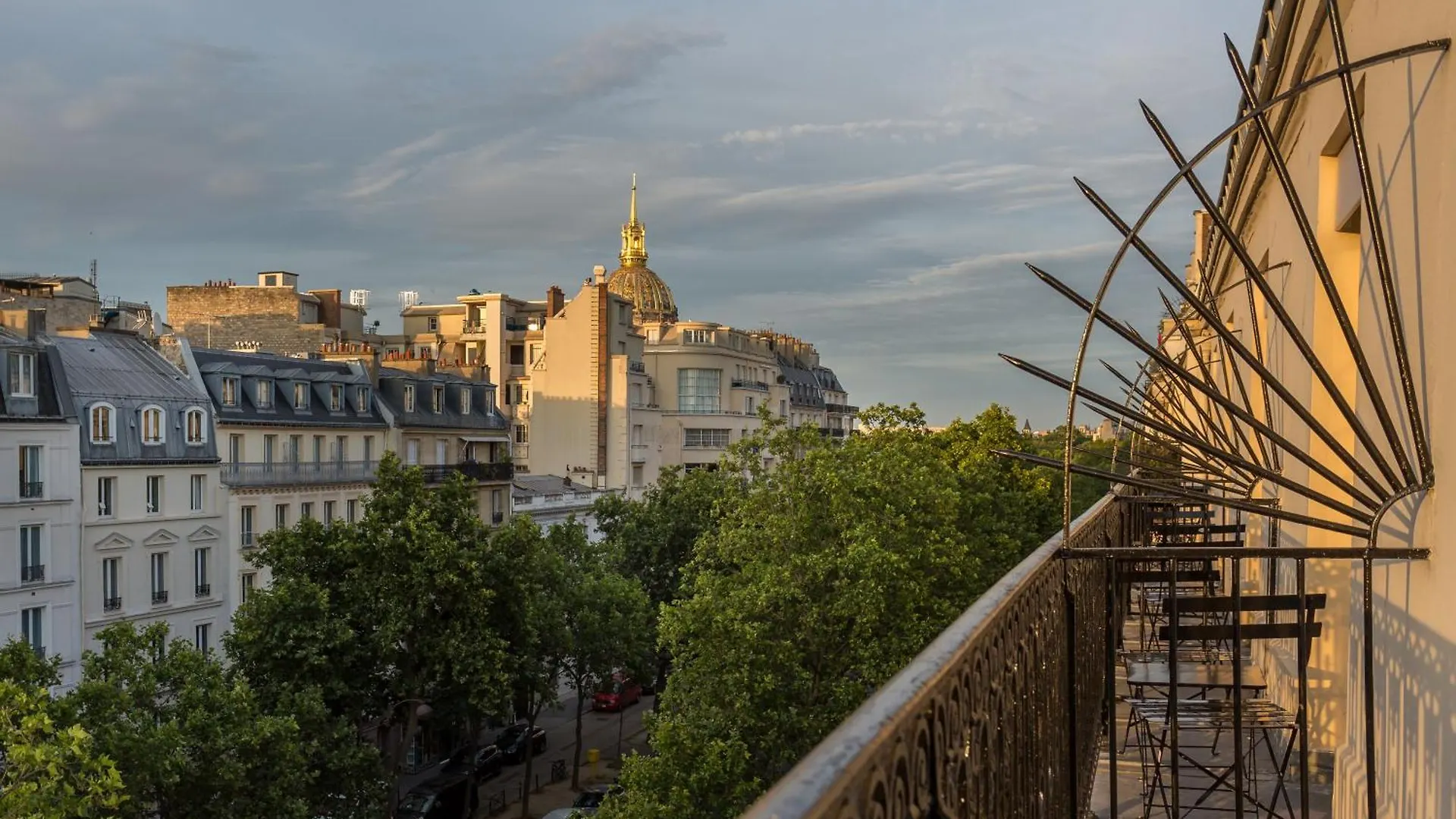 La Comtesse Paris