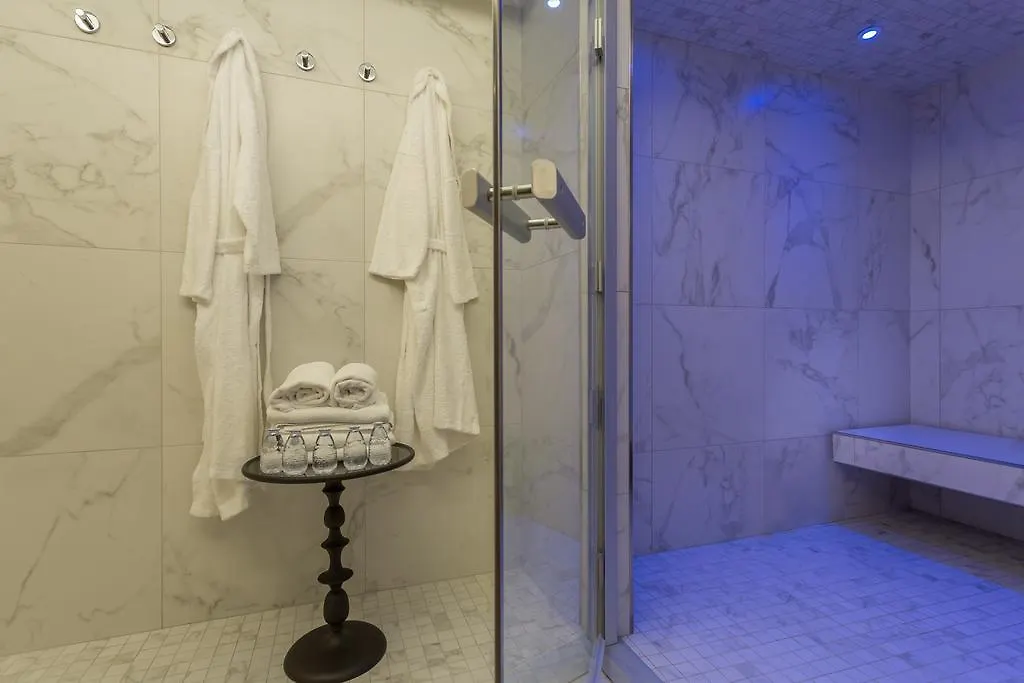Hotel La Comtesse