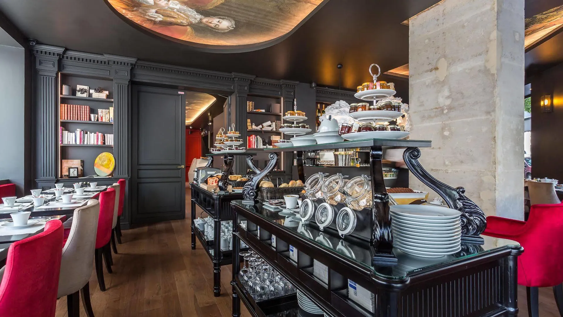 La Comtesse Hotel Paris