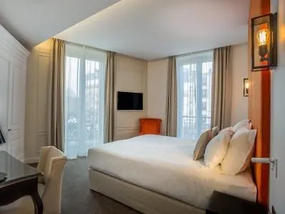 La Comtesse Hotel